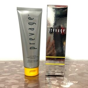 Elizabeth Arden PREVAGE® ANTI-AGING TREATMENT BOOSTING CLEANSER 125ml
